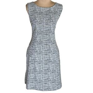 Tahari Women's Sleeveless A-Line Career Dress Size 14 Black/White Side Pockets